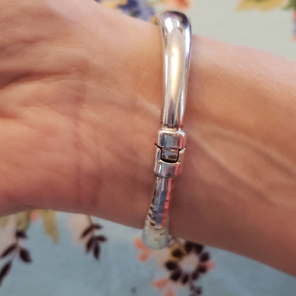 Sterling Silver Hinged Cuff - Picture 2 of 6